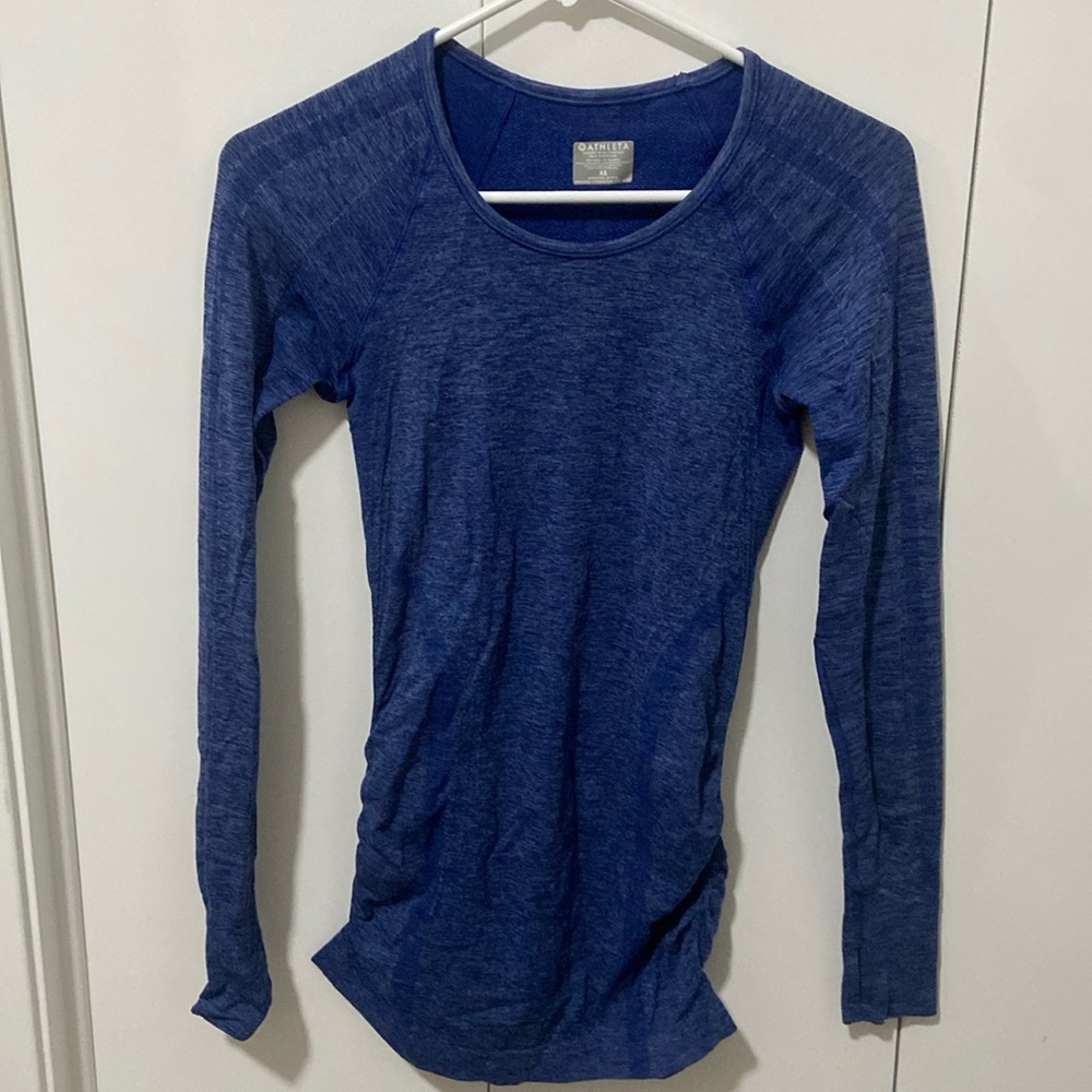Athleta blue Speedlight long sleeve shirt. Size XS
